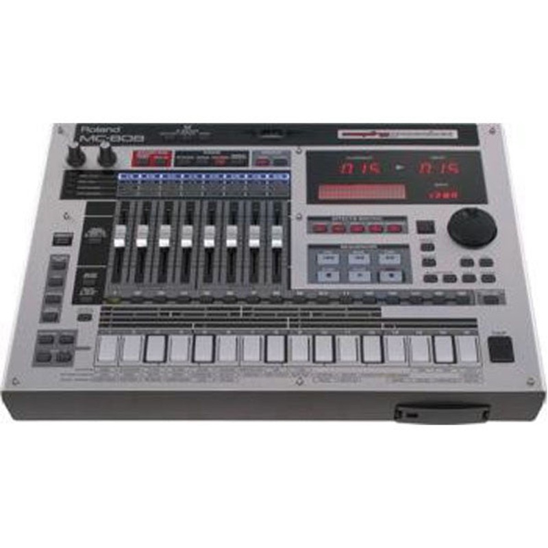 Roland MC808 Sampling Groovebox